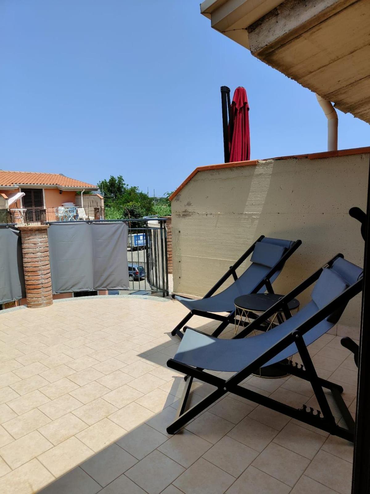 Limoncello Apartment Giardini Naxos Exterior foto